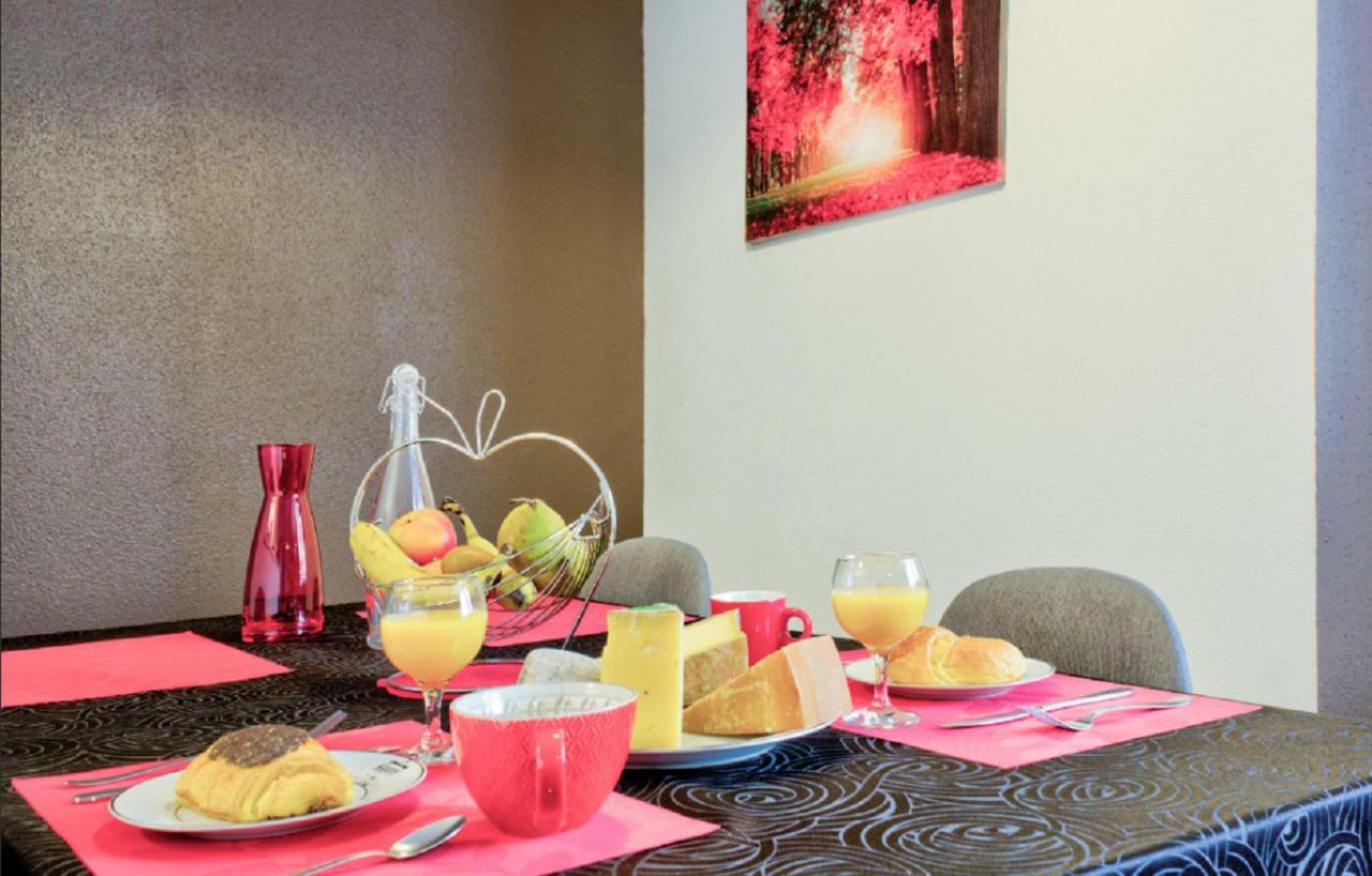 Le Contemporain Apartment Montbeliard Ngoại thất bức ảnh
